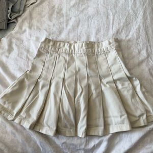 Brandy Melville white Dana skirt